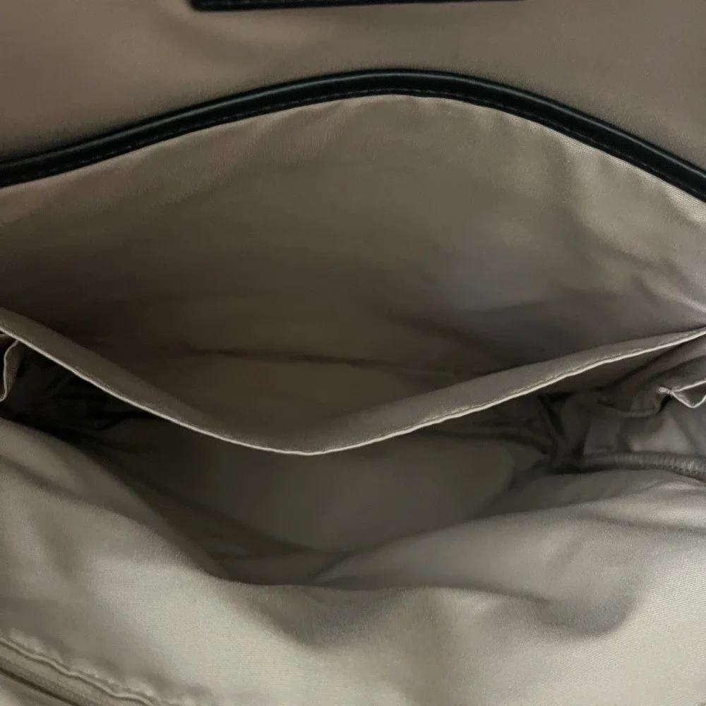 Knomo London Beauchamp 14